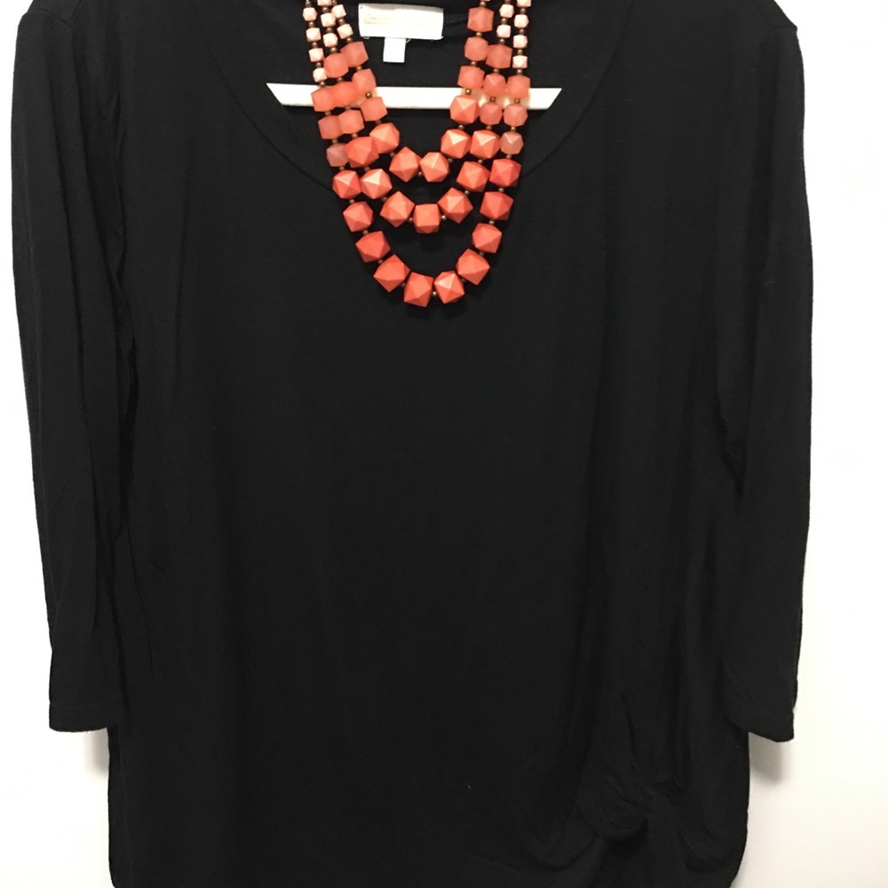 Simply Southern Black Knot Top Size L